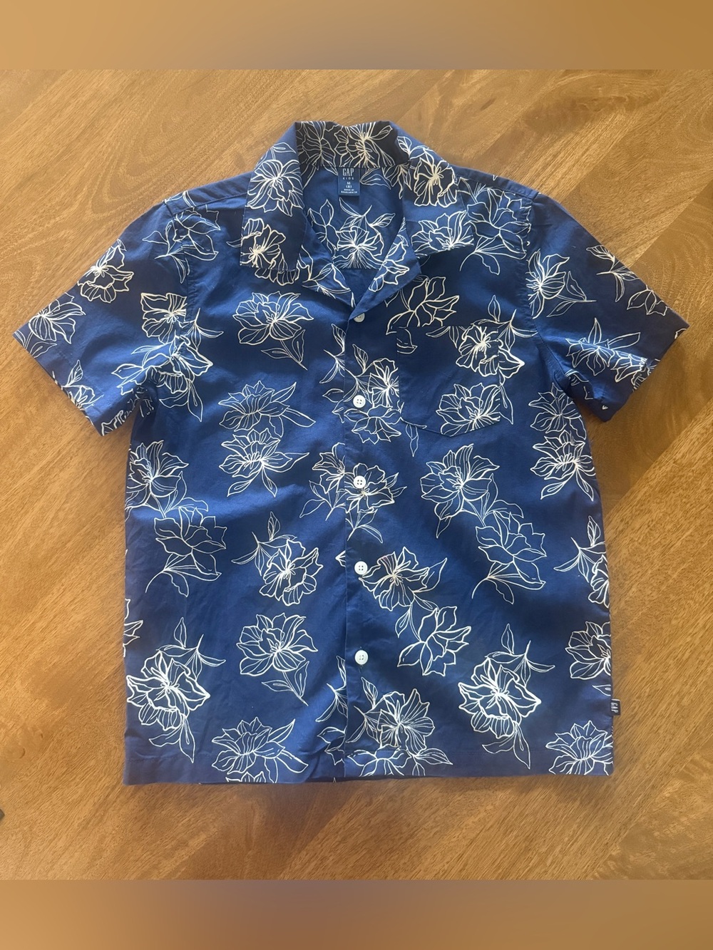 Gap Boys Short Sleeve Button Down Floral Shirt, 8